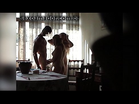 ❤️ Ħbieb sesswali jistiednu raġel ġgant u threesome miegħu Porn anali fil-porn mt.hentaiser.ru ❌️