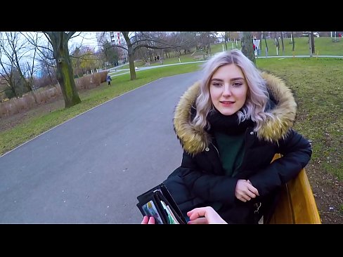 ❤️ Tibla kum sħun ta' barrani għall-flus - blowjob fil-park minn Eva Elfie Porn anali fil-porn mt.hentaiser.ru ❌️